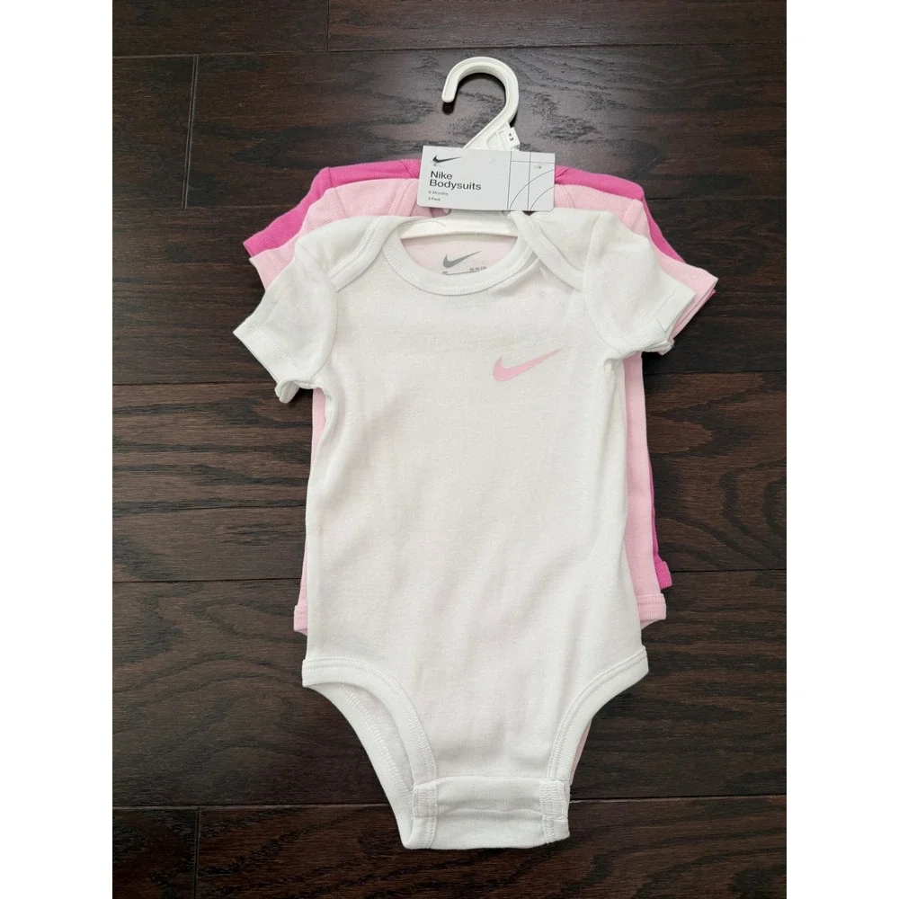 Nike Baby Girls 3 Pack Bodysuits 6 Months Pink White Short Sleeve Romper NWT